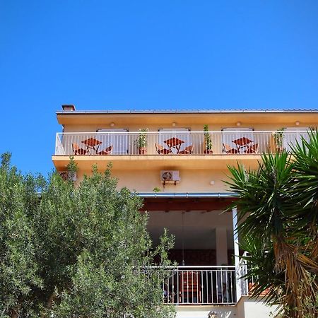 Villa Veli Nova Zavala Bagian luar foto